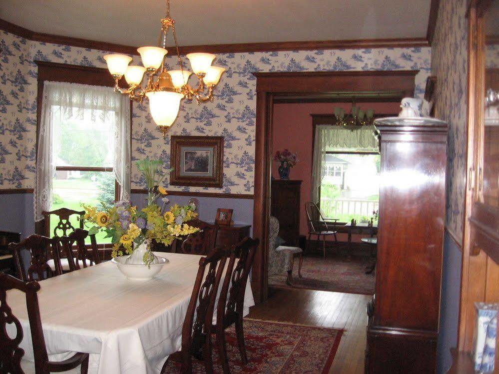 Covington Manor B&B Cambridge Экстерьер фото